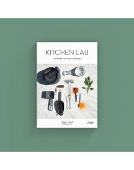 Boek " Kitchen Lab " - Handboek voor de thuisdrogist 4de editie -  Natalie en Sarah Schrauwen